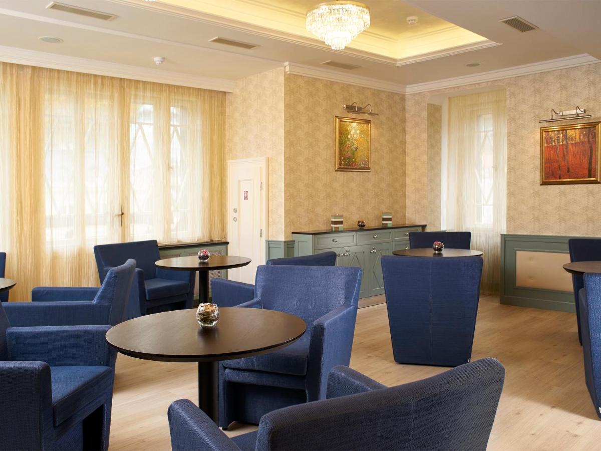 Ea Hotel Mozart Karlovy Vary Exterior photo