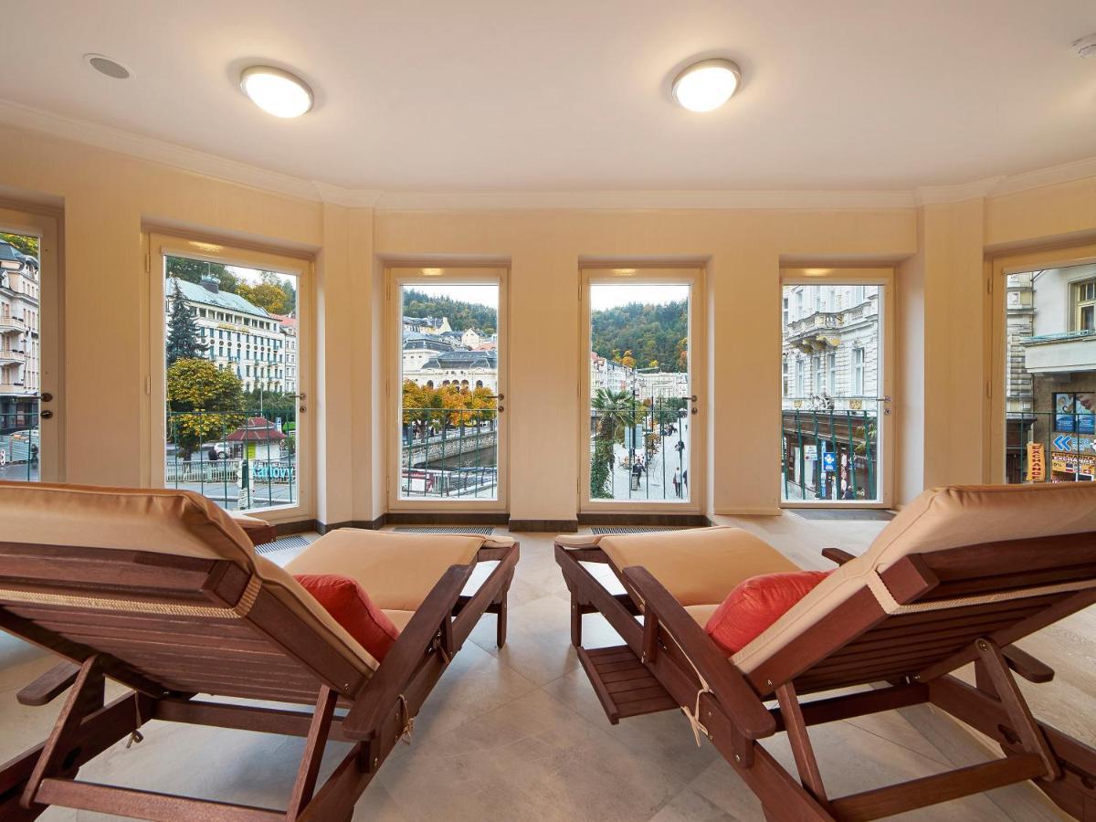Ea Hotel Mozart Karlovy Vary Exterior photo
