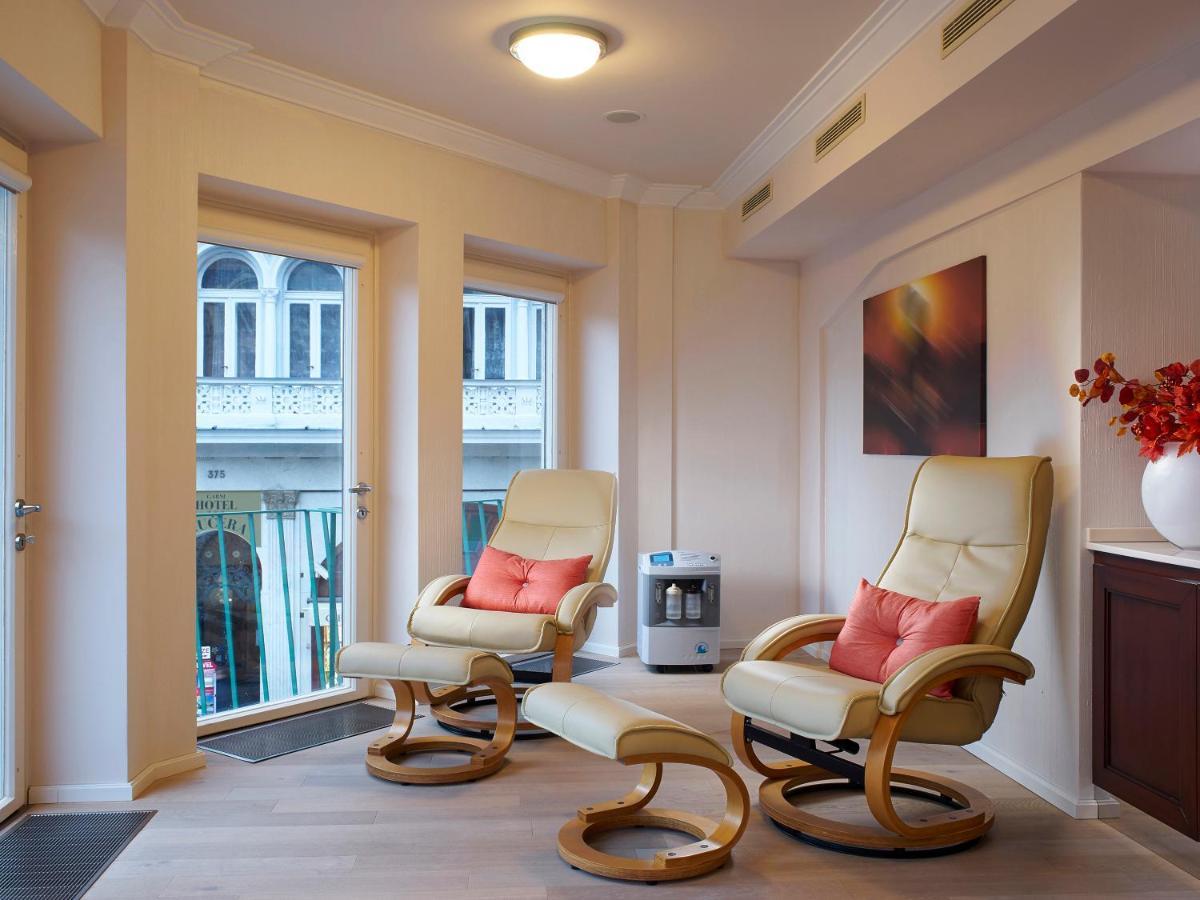 Ea Hotel Mozart Karlovy Vary Exterior photo