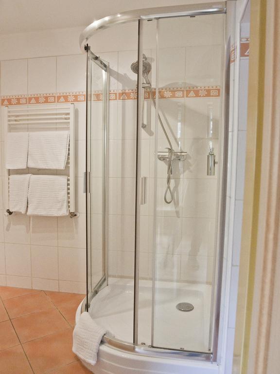 Ea Hotel Mozart Karlovy Vary Room photo